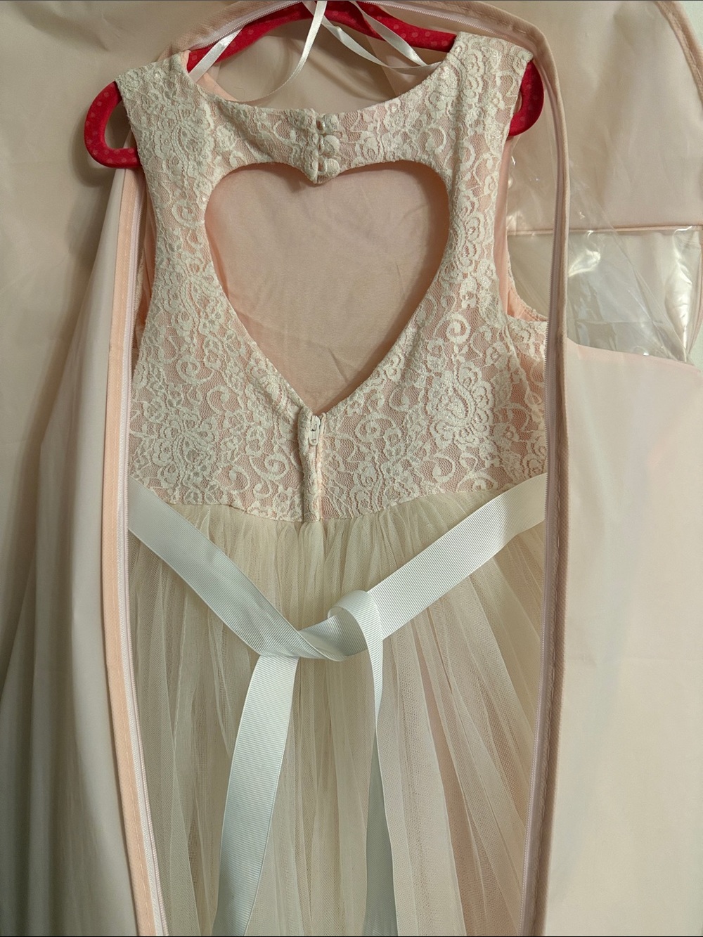 David’s Bridal Heart Cutout Flower Girl Ball Gown Dress Pink & White Size 8 - Picture 5 of 6